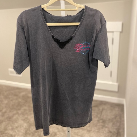 Harley Davidson Vintage V Neck Crochet Trim Beaver Biker Beaverton Tee - Picture 3 of 6